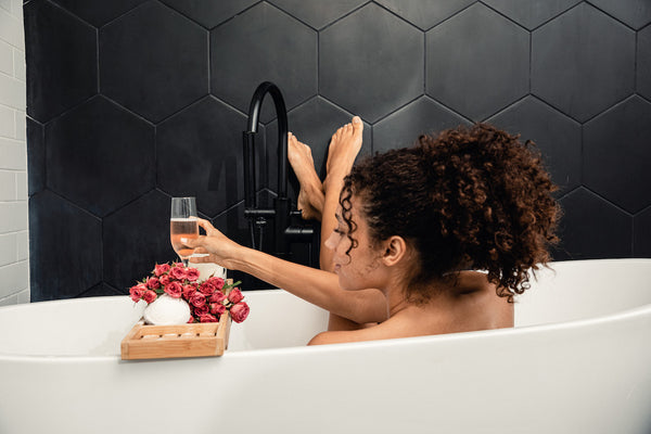 15 Luxury Gifts for Bath Lovers