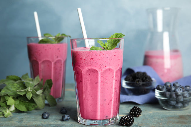 Smoothies to Help Anxiety: CBD & Other Natural Ingredients