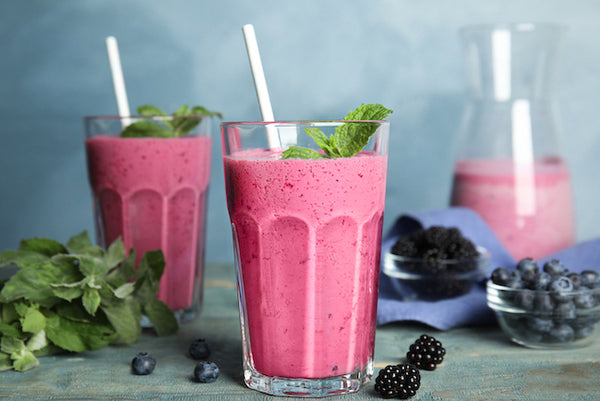 Smoothies to Help Anxiety: CBD & Other Natural Ingredients