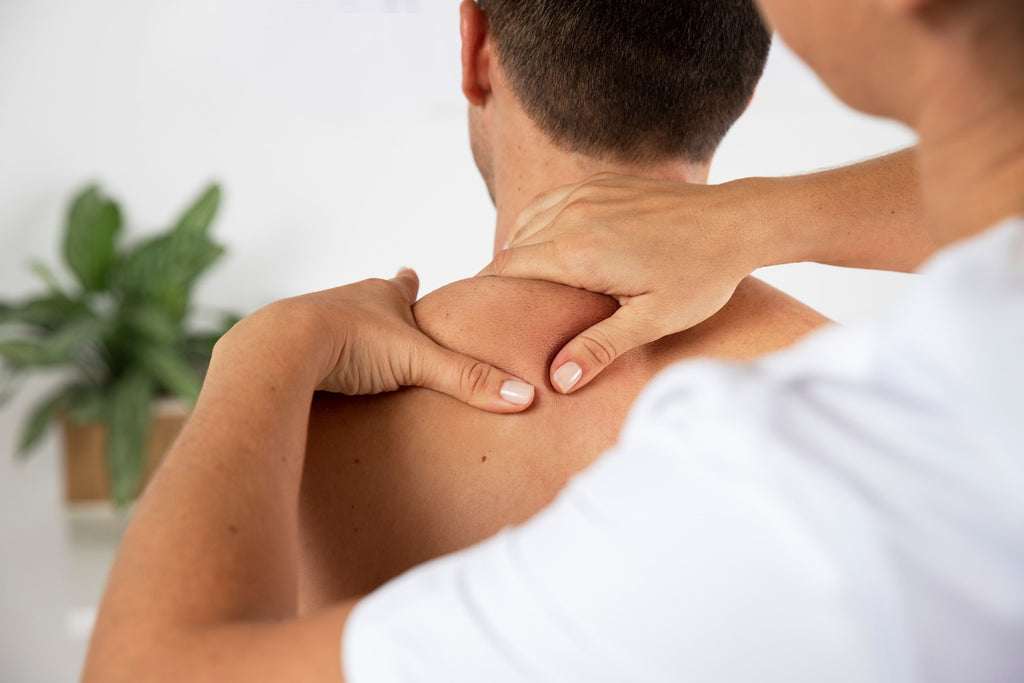 Kit de alivio del dolor: CBD y rodillo de masaje criogénico