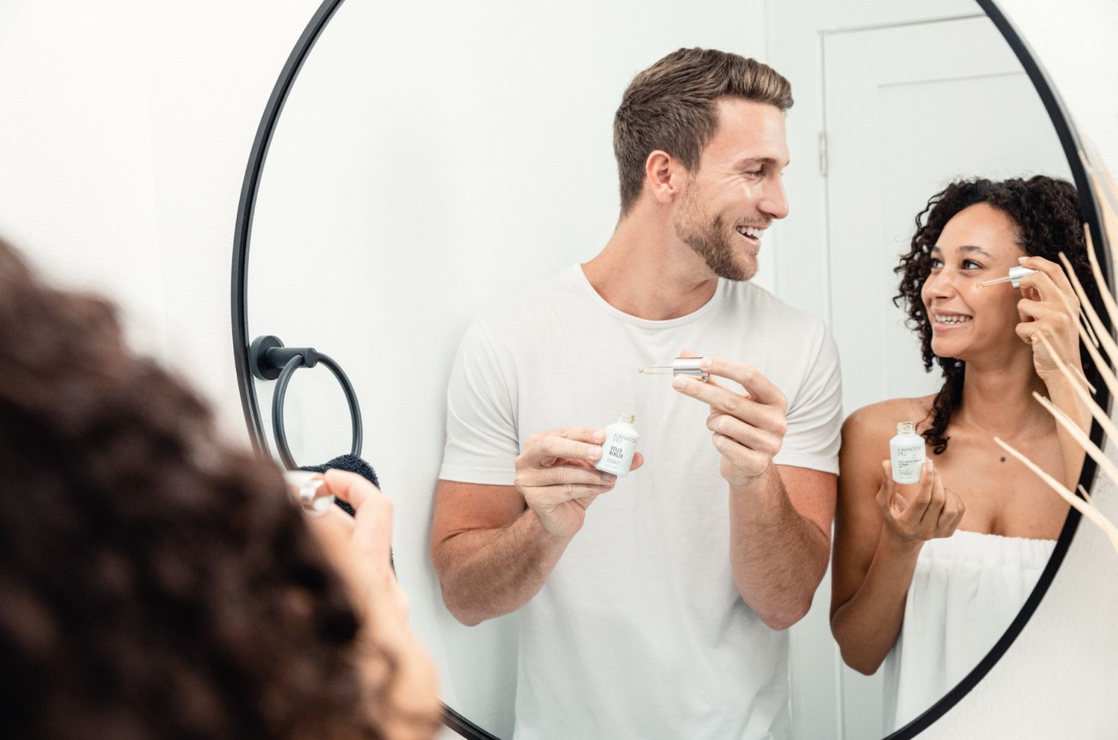 A Complete Guide to Adding CBD to Your Skincare Routine