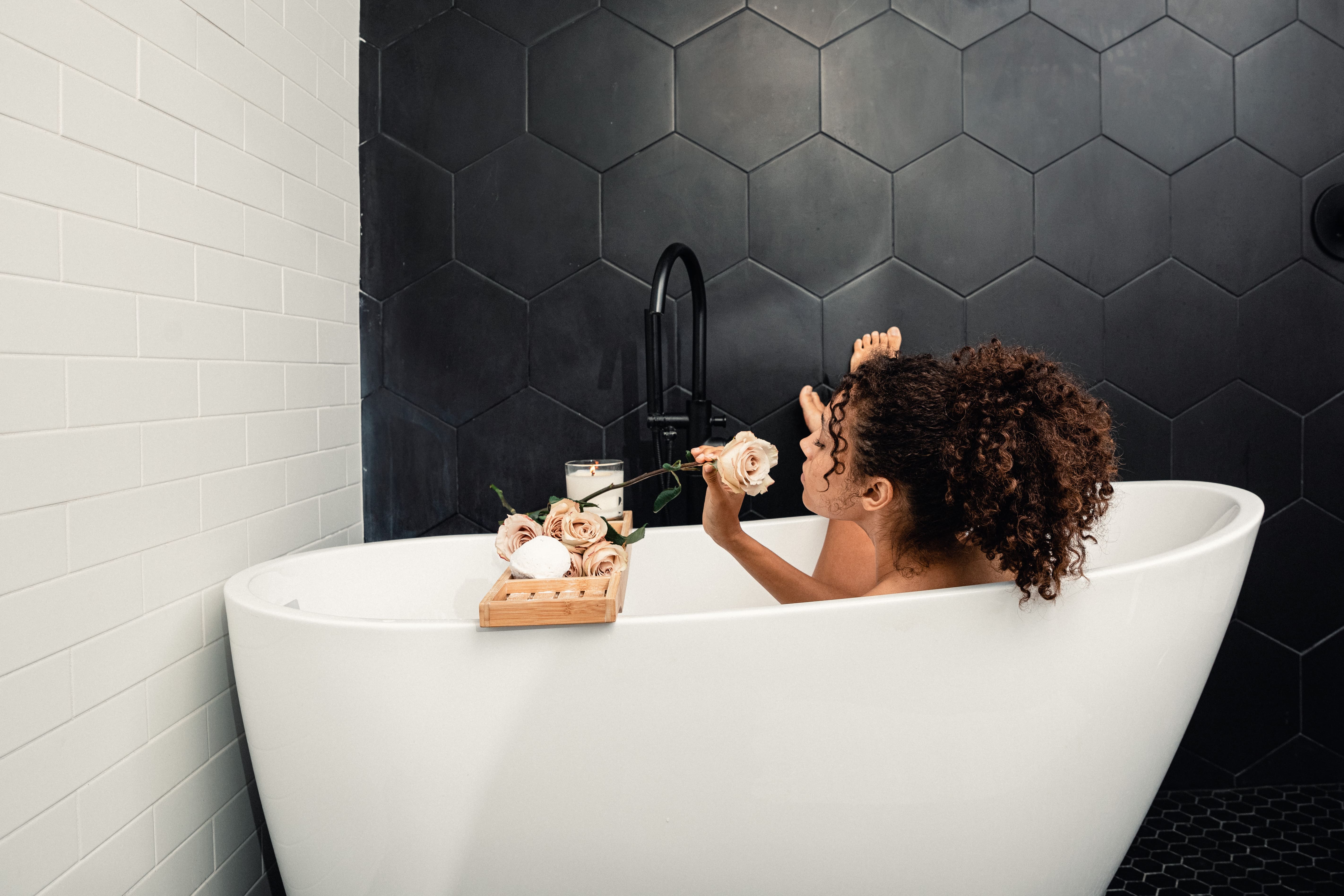 The Ultimate Guide to CBD Bath Bombs: Benefits and How to Use Them